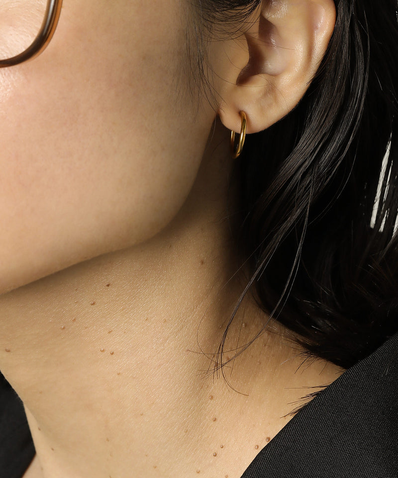 カラー：ゴールド　円直径：1.5㎝