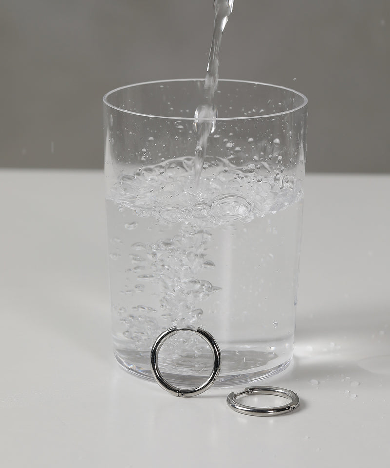 カラー：シルバー　太さ：3mm　直径：26mm