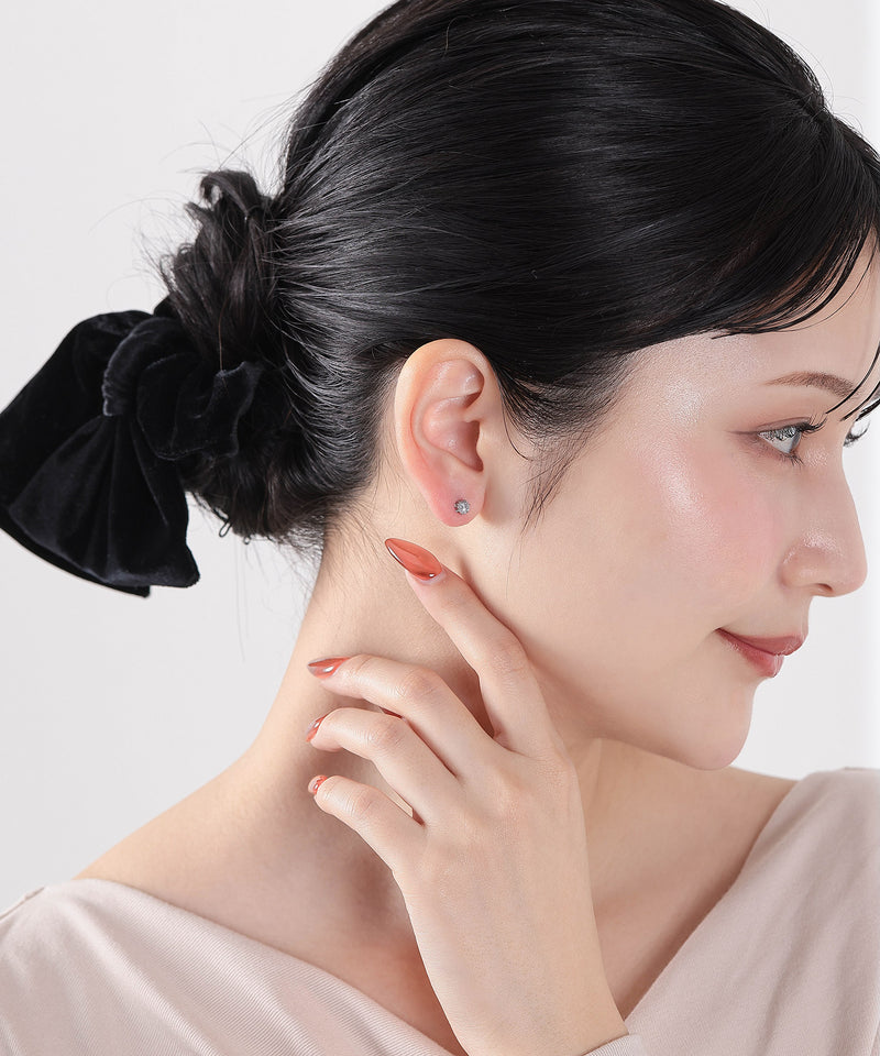 カラー：シルバー　直径：4mm