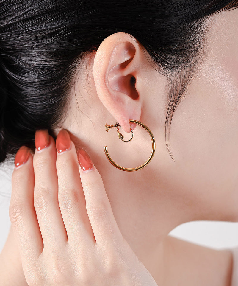 カラー：ゴールド　直径：30mm