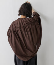 brown(ブラウン) / 身長：163cm