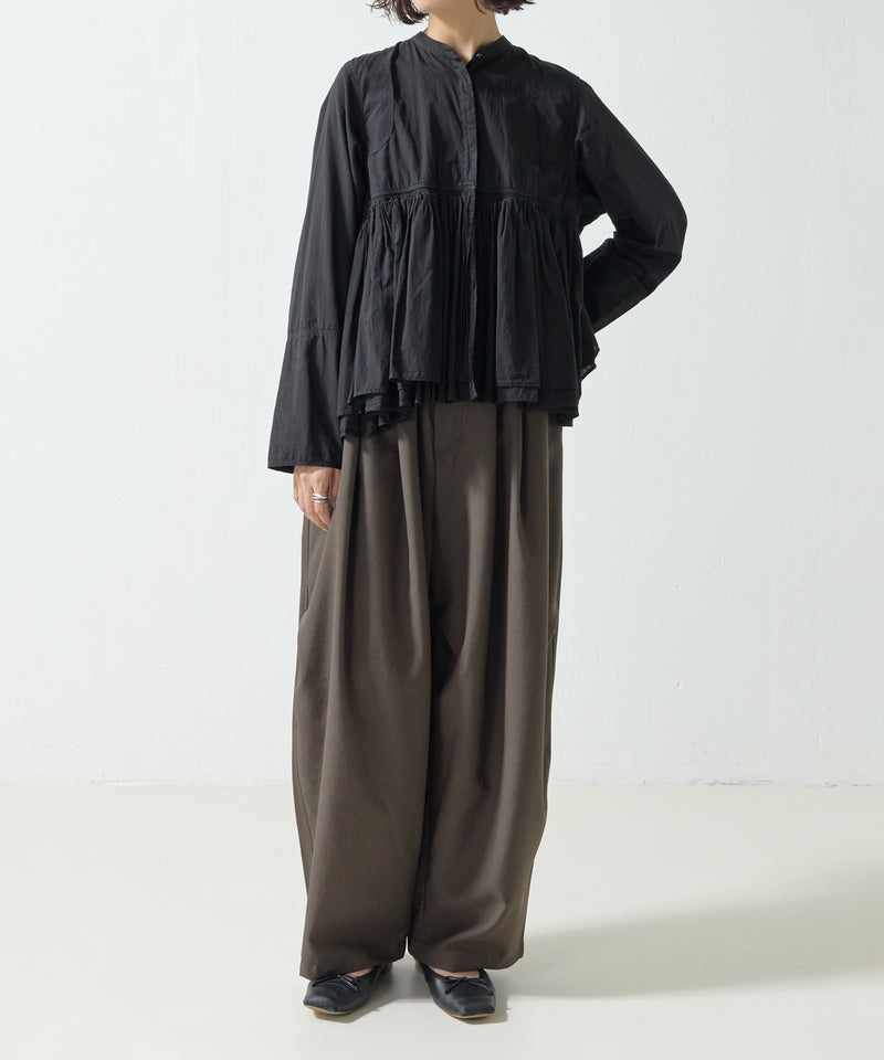 brown(ブラウン) / 身長 : 163cm