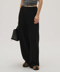 【TODAYFUL / トゥデイフル】Dry Touch Tuck Trousers / ドライタッチタックトラウザーズ