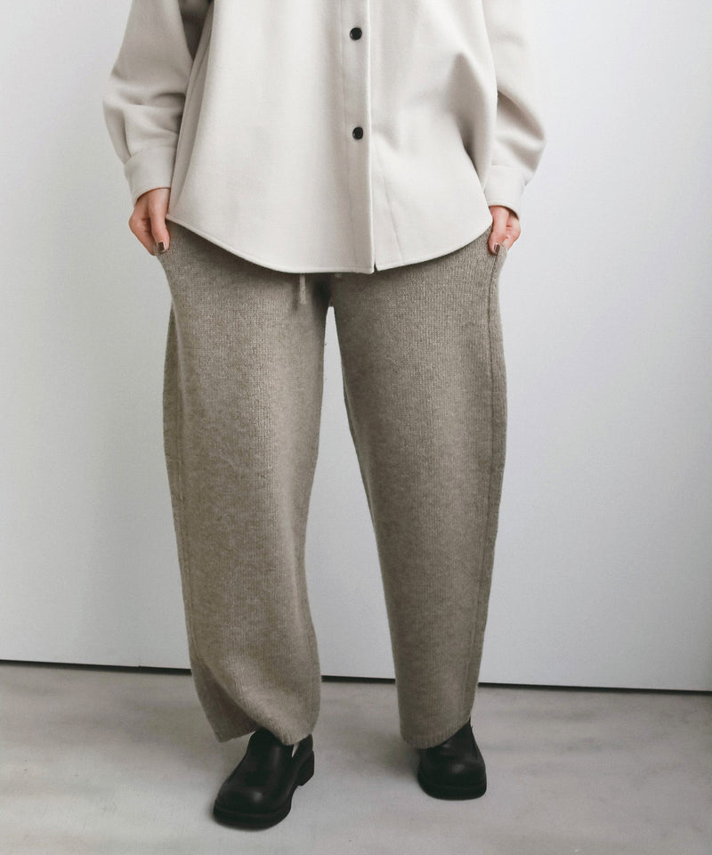 【ànuke / アンヌーク】Knit Cocoon Pants / ニットコクーンパンツ