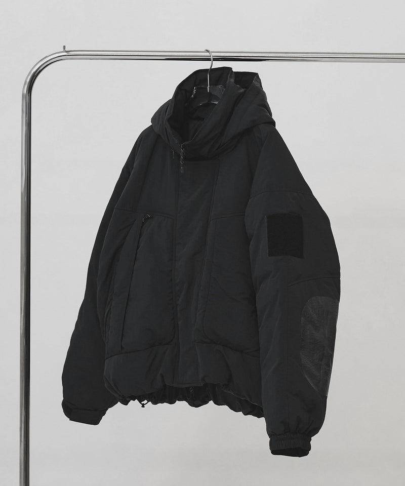 BLK(ブラック)