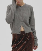 GRY(グレー)