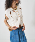 【YENN / イエン】CUT OUT PATTERN VEST / カットアウトパターンベスト