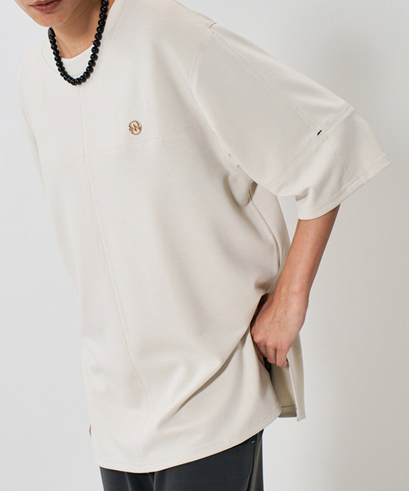 O/WHITE(オフホワイト)