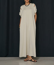 O/WHITE(オフホワイト)