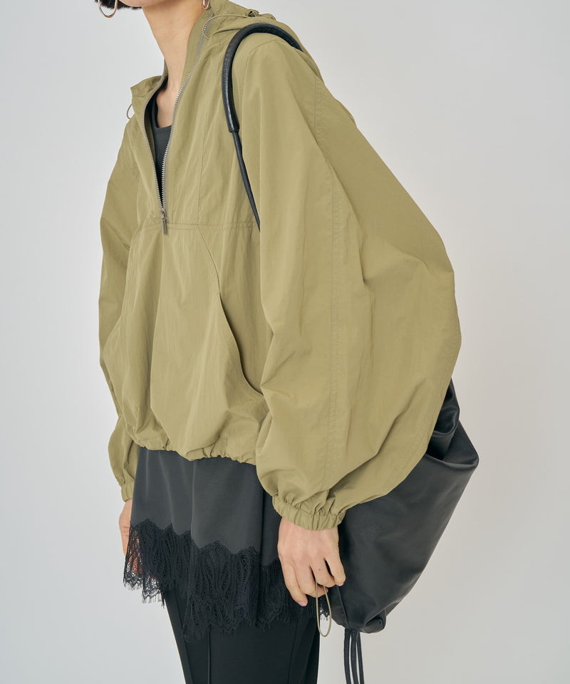 【CHIGNON/シニヨン】ヘムレースサテンタンク