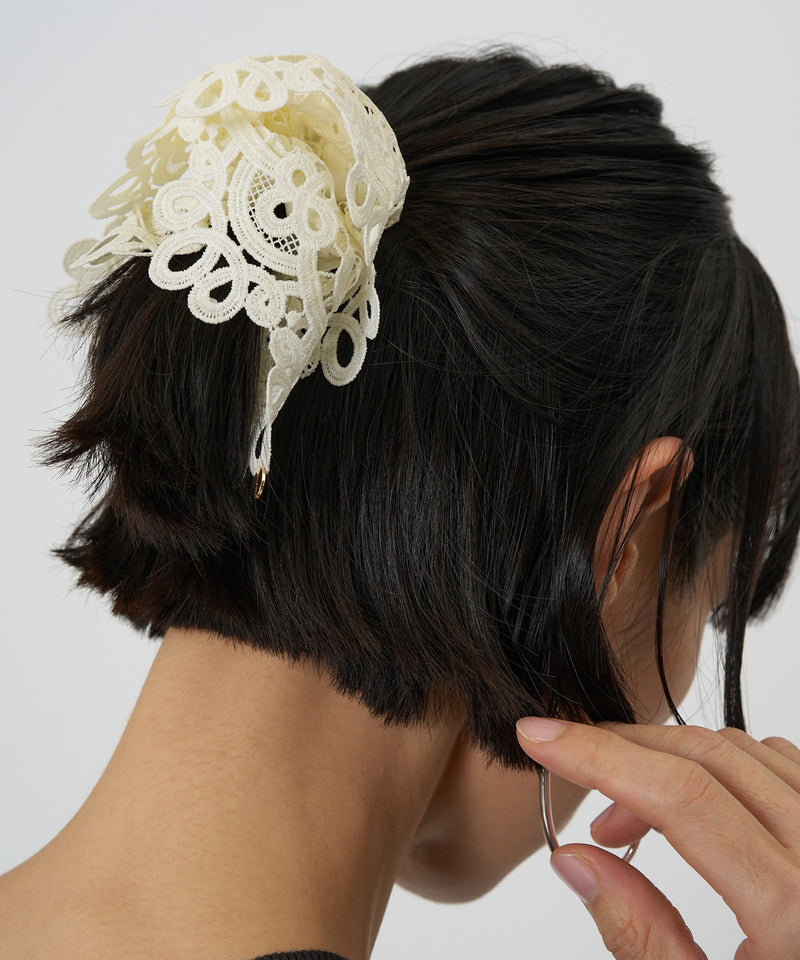 【CHIGNON/シニヨン】スカラップレースシュシュ