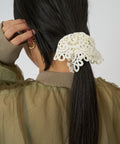 【CHIGNON / シニヨン】スカラップレースシュシュ