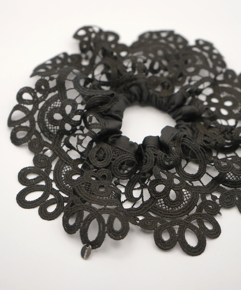 【CHIGNON/シニヨン】スカラップレースシュシュ