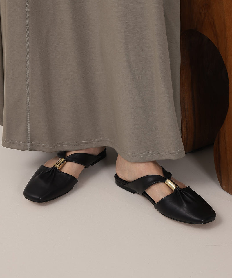 【REMME / レメ】シープレザーサンダル