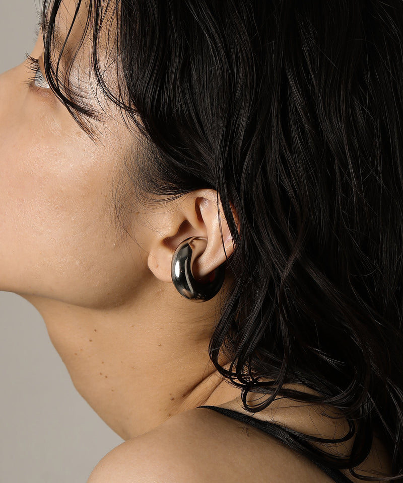 金属アレルギーを起こしにくいサージカルステンレス素材