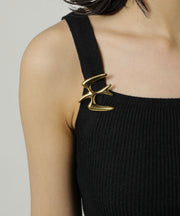 汗や水に強く変色しにくいためお風呂や温泉、海でもつけっぱなし◎