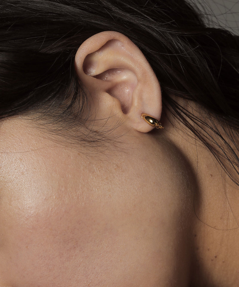 カラー：ゴールド