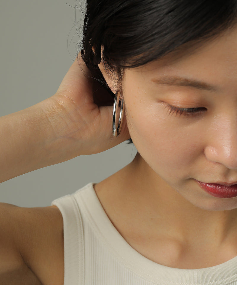 カラー：シルバー　サイズ：4cm