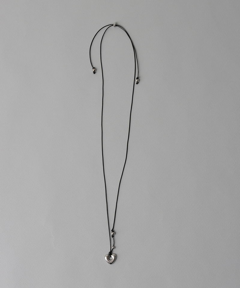 カラー：シルバー　(ハートモチーフ)