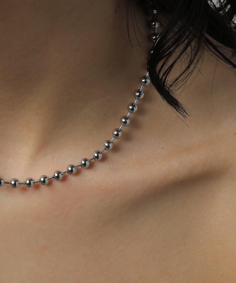 素肌にすっと馴染むスキンアクセ