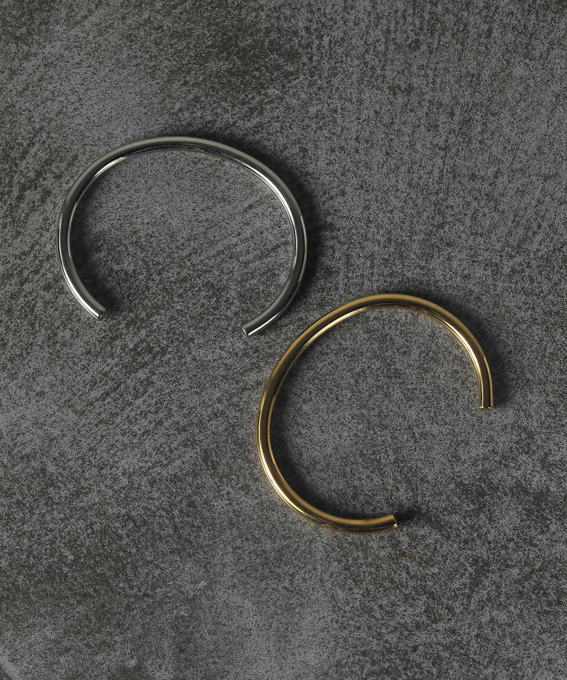 金属アレルギー対応 シンプルラインバングル サージカルステンレス