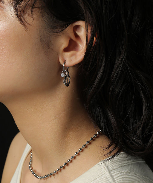 金属アレルギーを起こしにくいサージカルステンレス素材