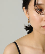 素肌にすっと馴染むスキンアクセ