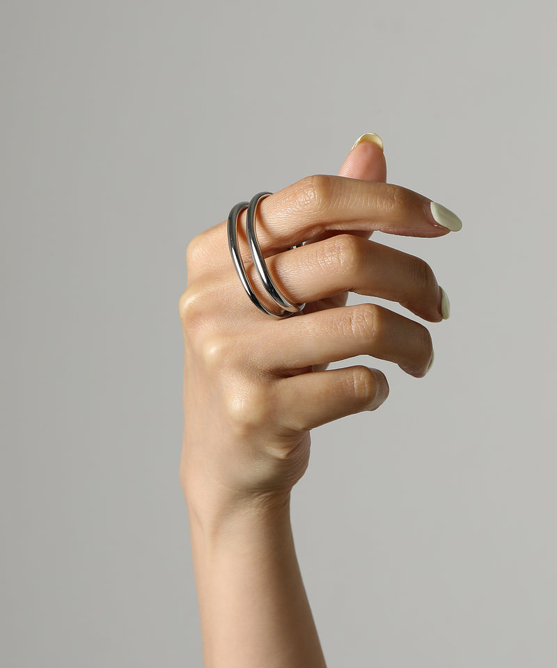 金属アレルギー対応 デザインダブルリング 2連リング サージカルステンレス