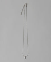 カラー：シルバー系1(イニシャルE)