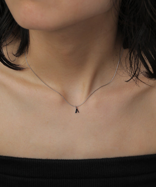 カラー：シルバー(イニシャルA)