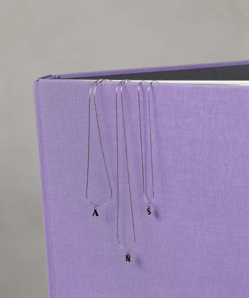 金属アレルギー対応 イニシャルネックレス サージカルステンレス