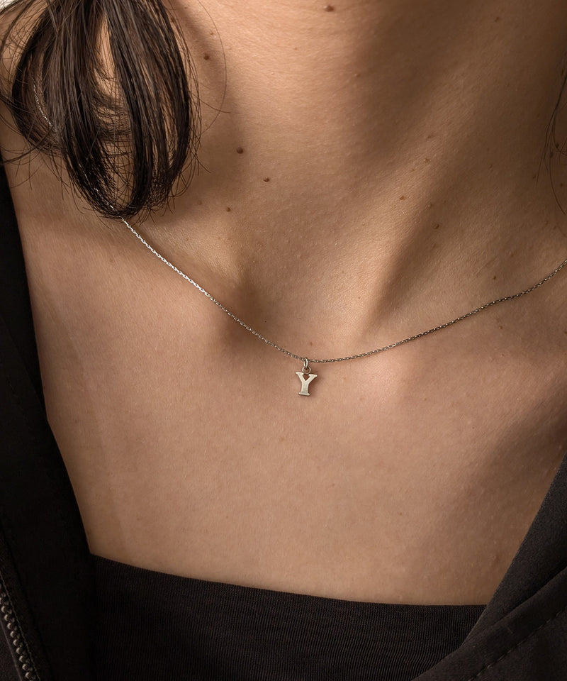 カラー：シルバー系7(イニシャルY)