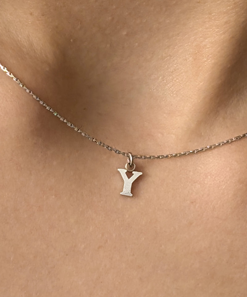 金属アレルギー対応 イニシャルネックレス サージカルステンレス