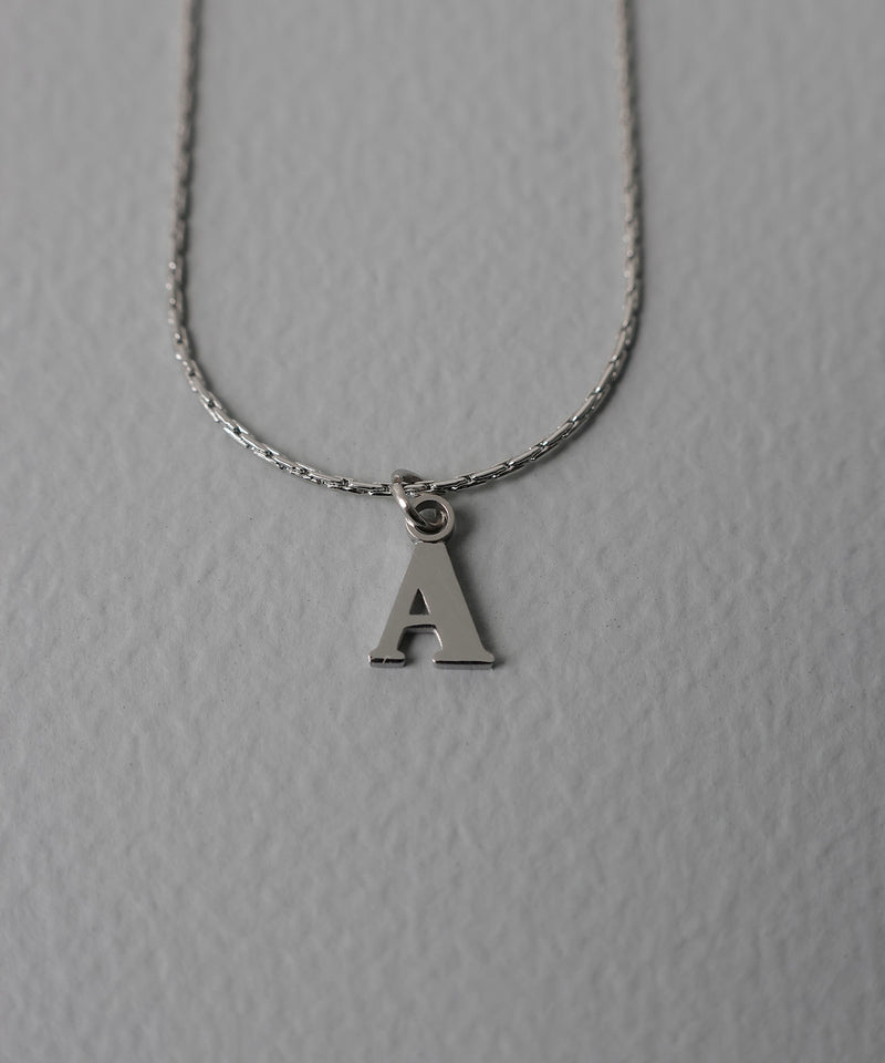 カラー：シルバー(イニシャルA)