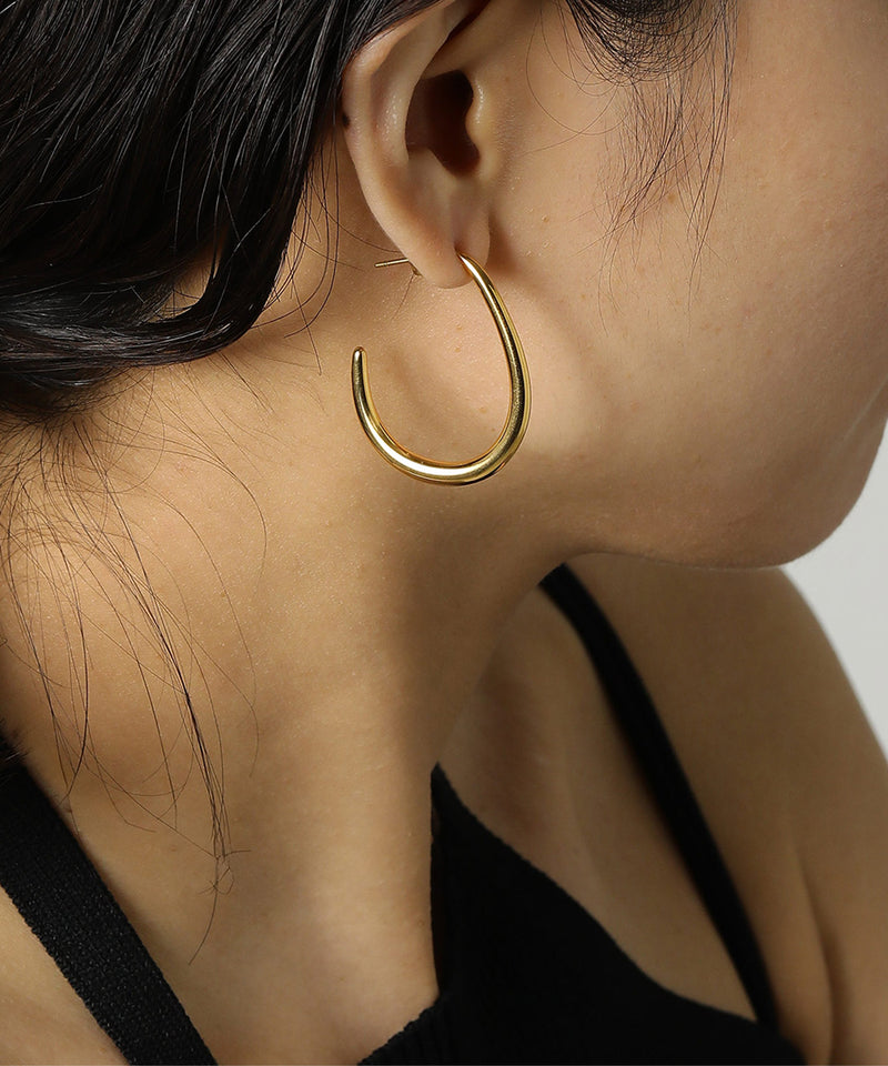 金属アレルギーを起こしにくいサージカルステンレス素材