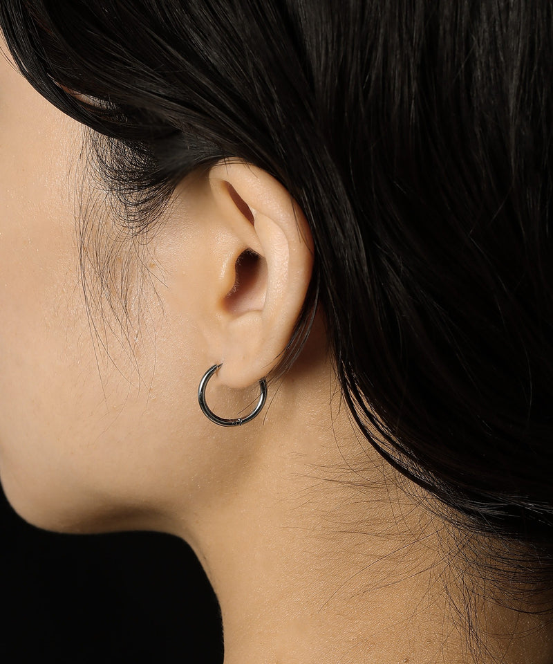 太さ：1.6mm　直径：15mm