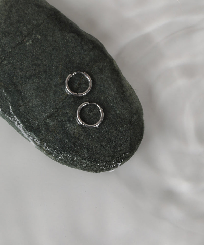 カラー：シルバー系6　太さ：1.6mm　直径：11mm