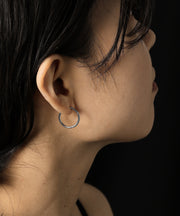 カラー：シルバー系3　太さ：1.6mm　直径：17mm