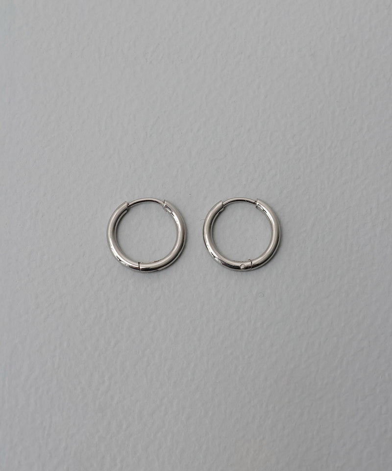 太さ：1.6mm　直径：13mm