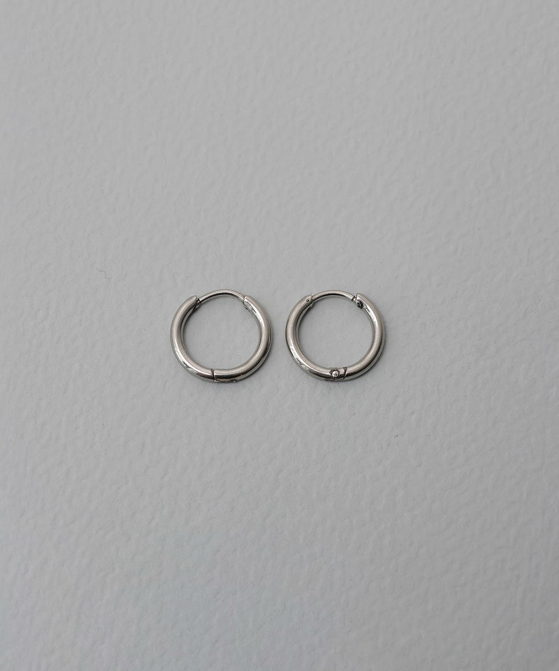 太さ：1.6mm　直径：11mm