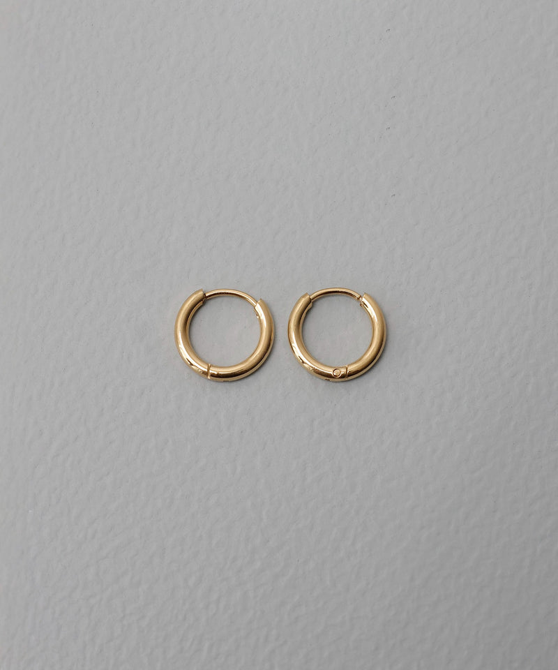 太さ：1.6mm　直径：11mm