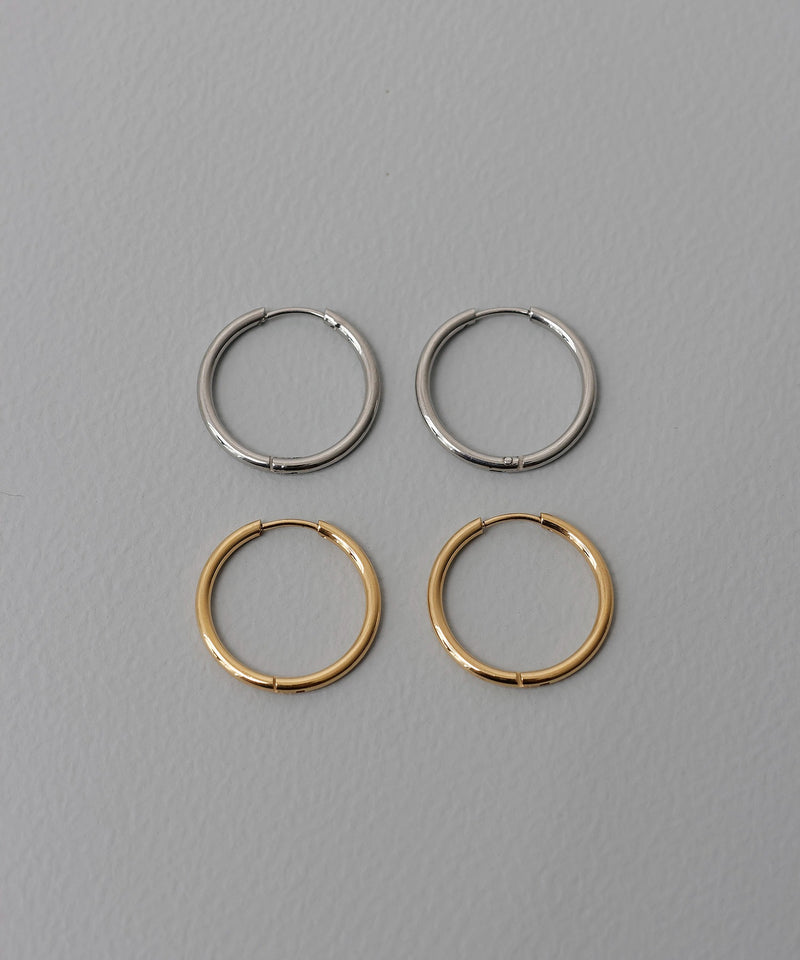 太さ：1.6mm　直径：18mm