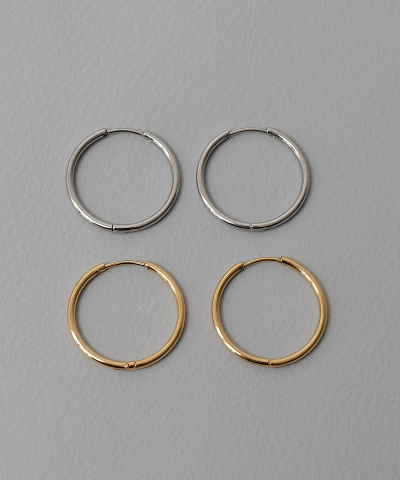 太さ：1.6mm　直径：23mm