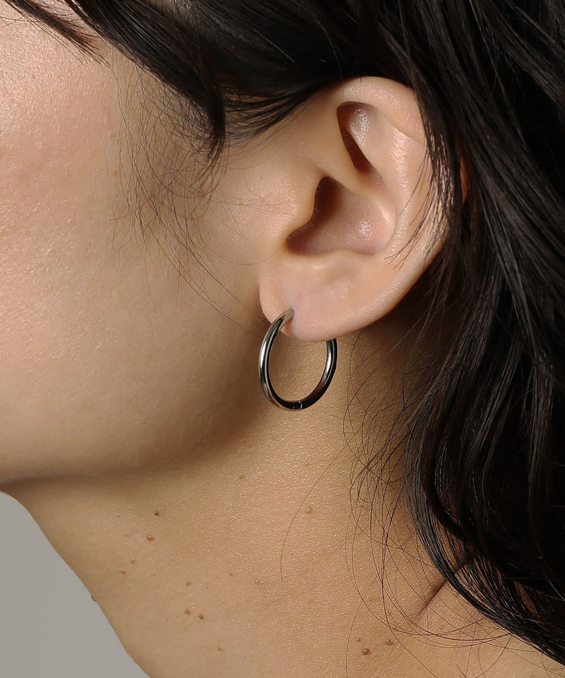 カラー：シルバー　太さ：2mm　直径：20mm