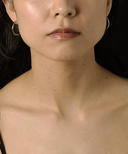 カラー：シルバー　太さ：2mm　直径：24mm