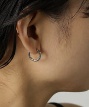 カラー：シルバー　太さ：2mm　直径：14mm