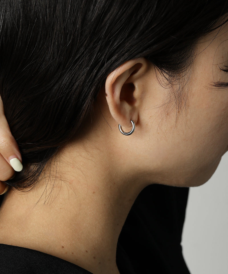 カラー：シルバー　太さ：2mm　直径：12mm