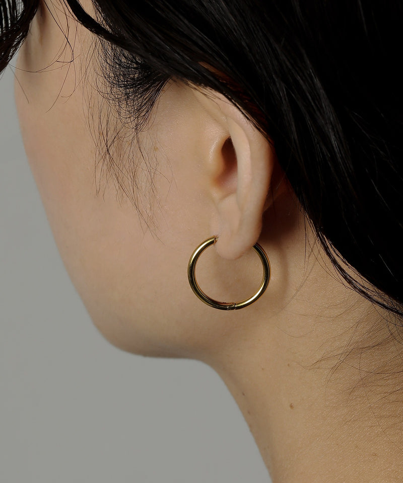 カラー：ゴールド　太さ：2mm　直径：20mm