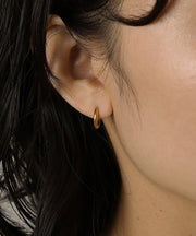 カラー：ゴールド　太さ：2mm　直径：16mm