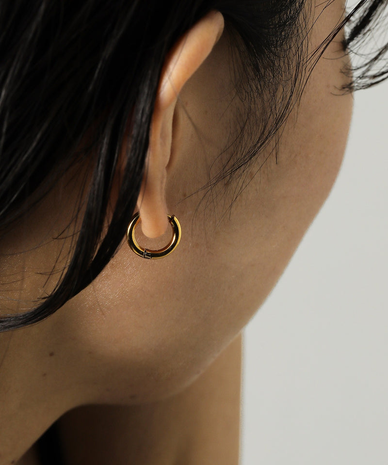 カラー：ゴールド　太さ：2mm　直径：12mm